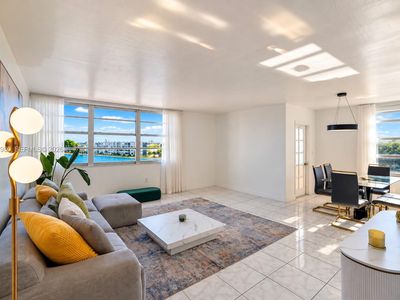 1351 NE Miami Gardens Dr APT 316E