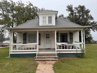 112 N Center St