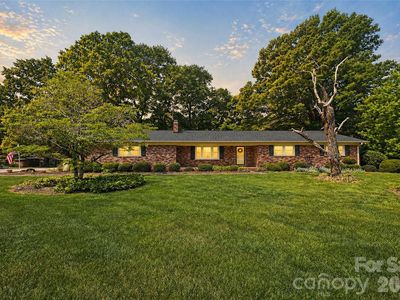 270 Lewis Ferry Rd