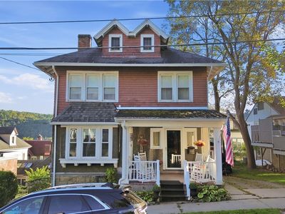 11 Burwell St
