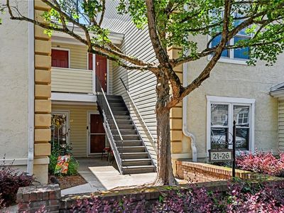 Property at 24 Sutton Pl, Avondale Estates, GA