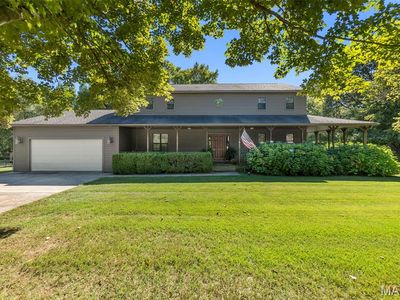 18328 Lake Circle Dr