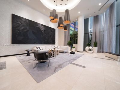 55 SW 9th St APT 2509