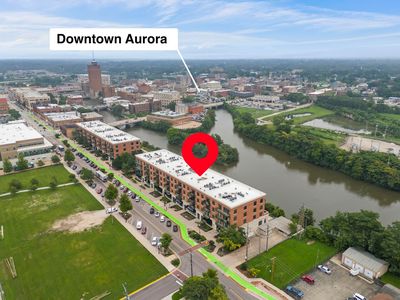 160 S River St Unit 215