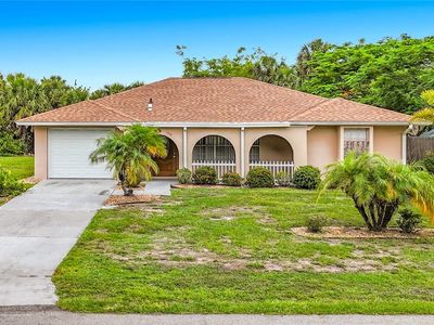 1213 Price Cir
