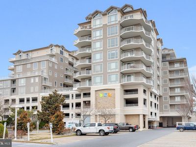 121 81st St UNIT 204