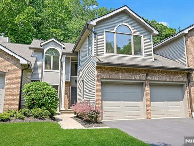 91 Lakeview Dr