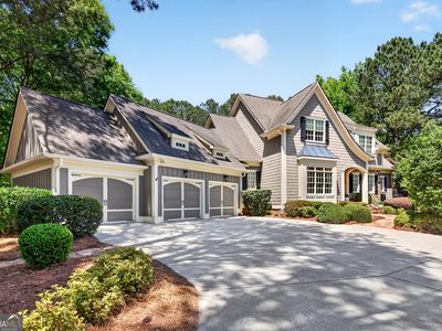 110 Newhaven Dr