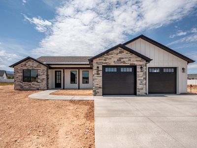 4933 N Remington Rd