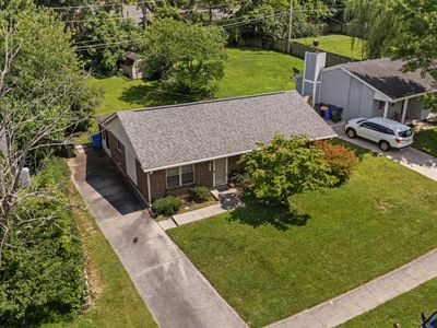 3336 Featherston Dr