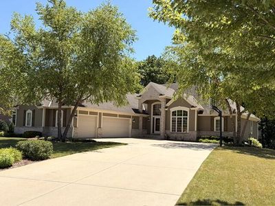 S67W17763 Copper Oaks COURT