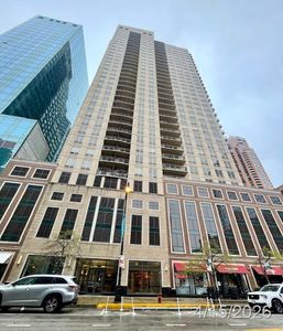 1111 S Wabash Ave APT 3303