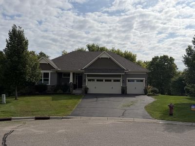 2225 Lake Cir