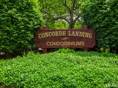 8 Concorde Way #B5