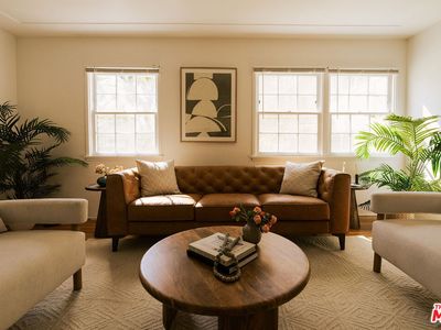 525 E Maple St APT 1