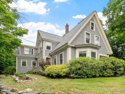 2 Seaver St