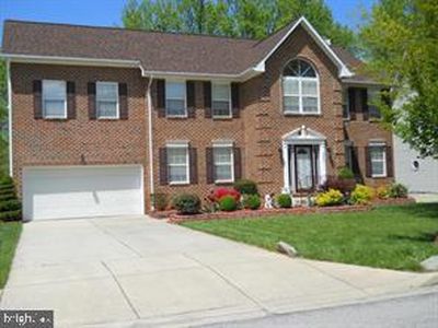 5800 Bost Ln