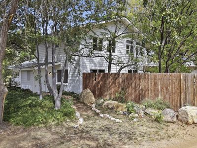 371 N Road 1 West --
