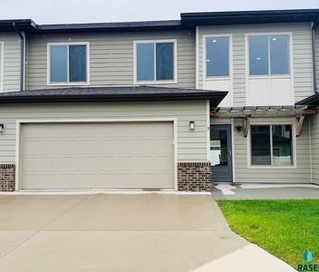 7709 S Townsley Ave #3