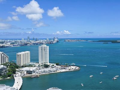 951 Brickell Avenue #4308