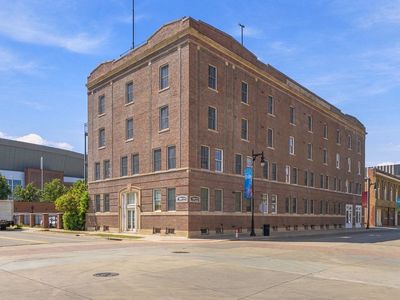 201 S Saint Francis Ave APT 303
