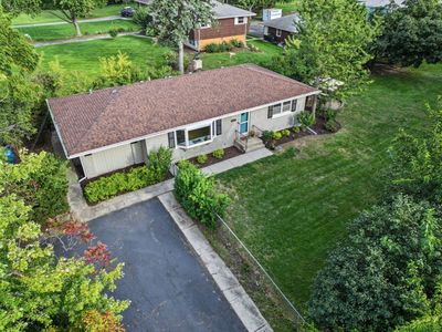 Property at 5601 Lee Ave, Downers Grove, IL