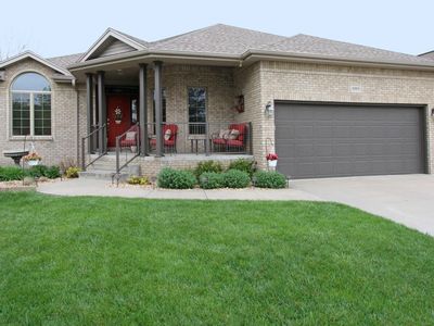 5005 Woodland Hills Dr