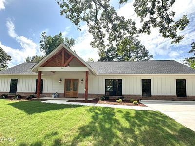 711 Ponderosa Dr