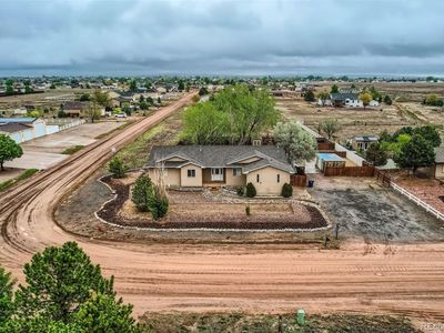 1015 W Stallion Drive