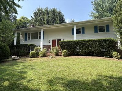 332 Shasta Dr