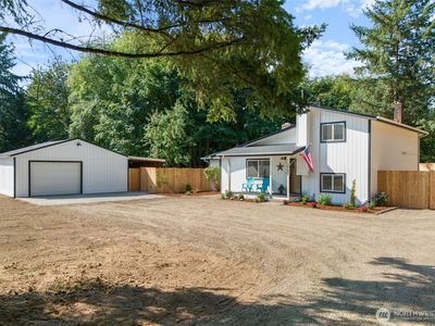 10183 Frontier Place NW