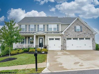 90 Falling Water Ln
