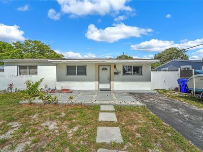 900 N 70th Ave