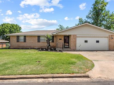 Property at 912 E Kee St, Weatherford, OK