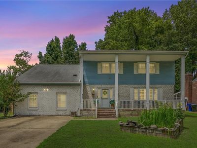 835 Ventnor Dr