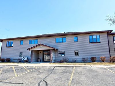 222 Sargent Dr APT 202