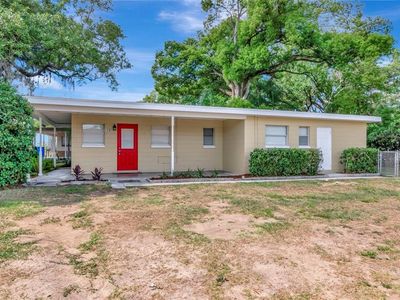 Property at 126 Kingsway Rd, Brandon, FL