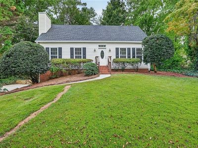 2750 Holly Ridge Cir