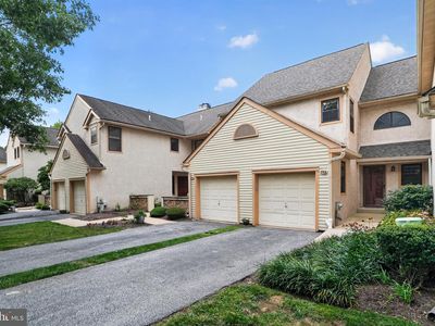793 Brettingham Ct #704