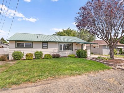 1205 S 34th Ave