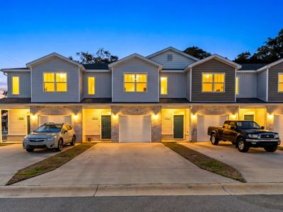 319 Carmel Dr #4