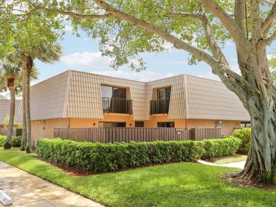 Property at 6645 66th Way, West Palm Beach, FL