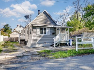 Property at 1617 7th Avenue, Schenectady, NY