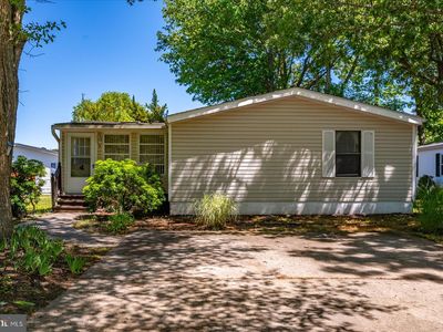 4 Anchor Way Dr