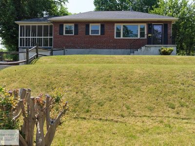 352 Norwood Dr