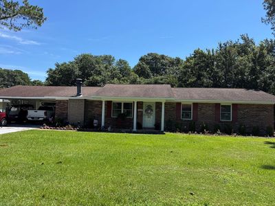 Property at 112 Chewalla Cir, Eufaula, AL