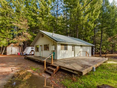 80 Pine Cone Ln