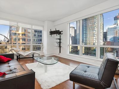 350 W 42nd St APT 20F
