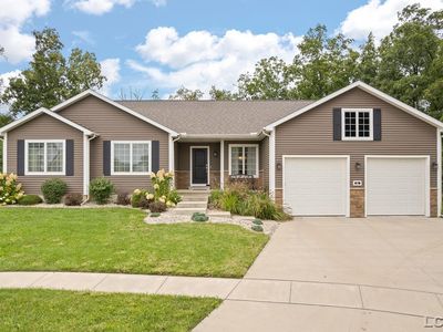 611 Red Maple Dr