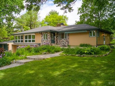 38W042 Silver Glen Rd